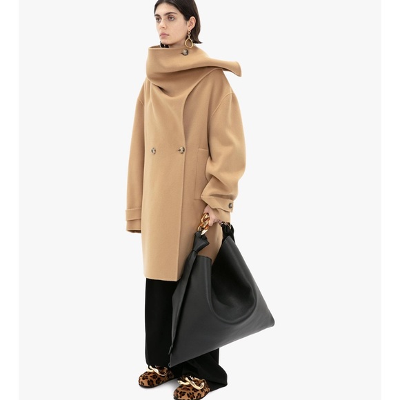 JW ANDERSON Handbags - JW ANDERSON Oversized TWIST Black CHAIN HOBO Handbag Tote..SOLD OUT GORGEOUS